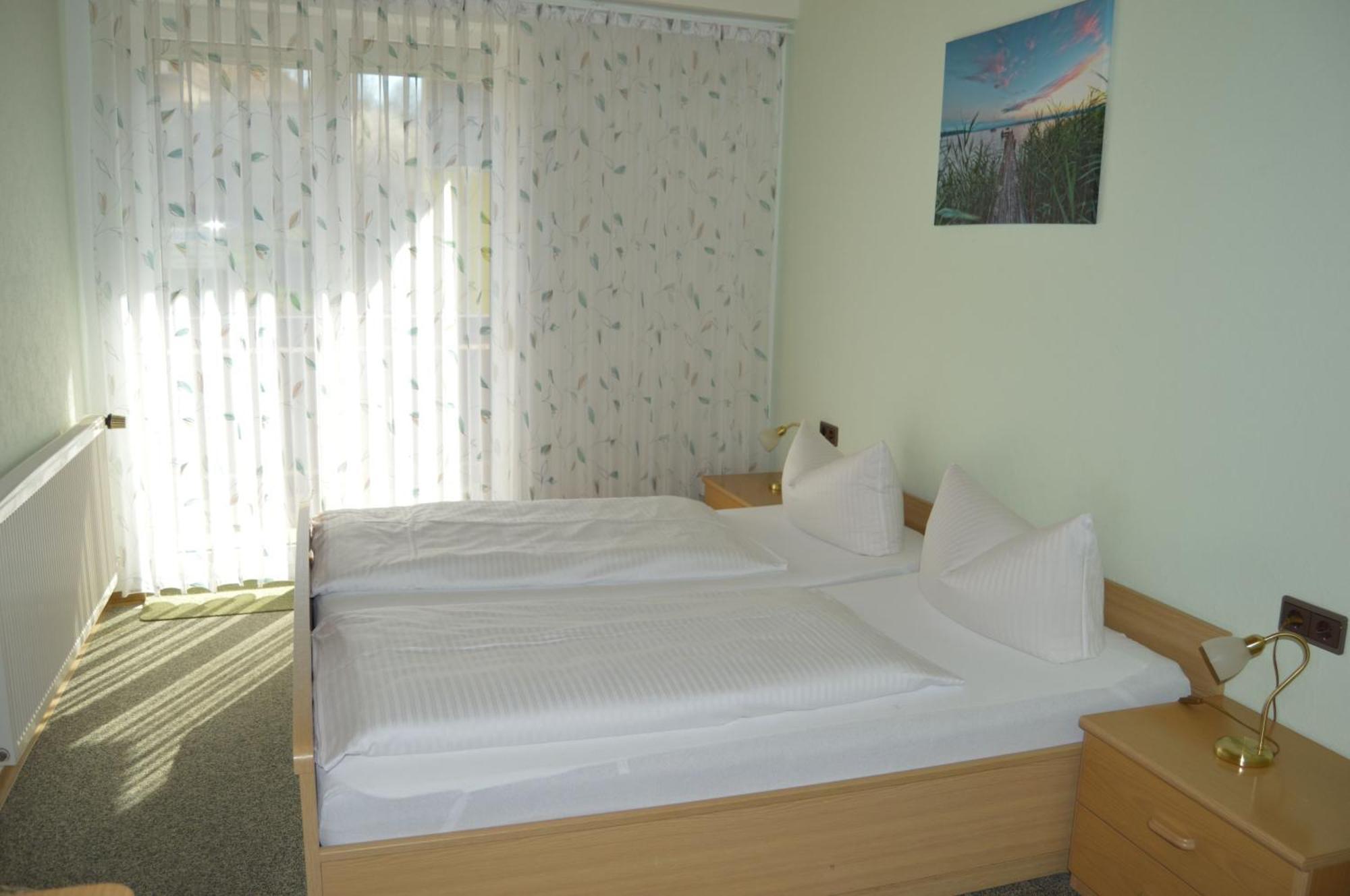 Gasthof-Pension Fraenkische Schweiz Obertrubach Ngoại thất bức ảnh